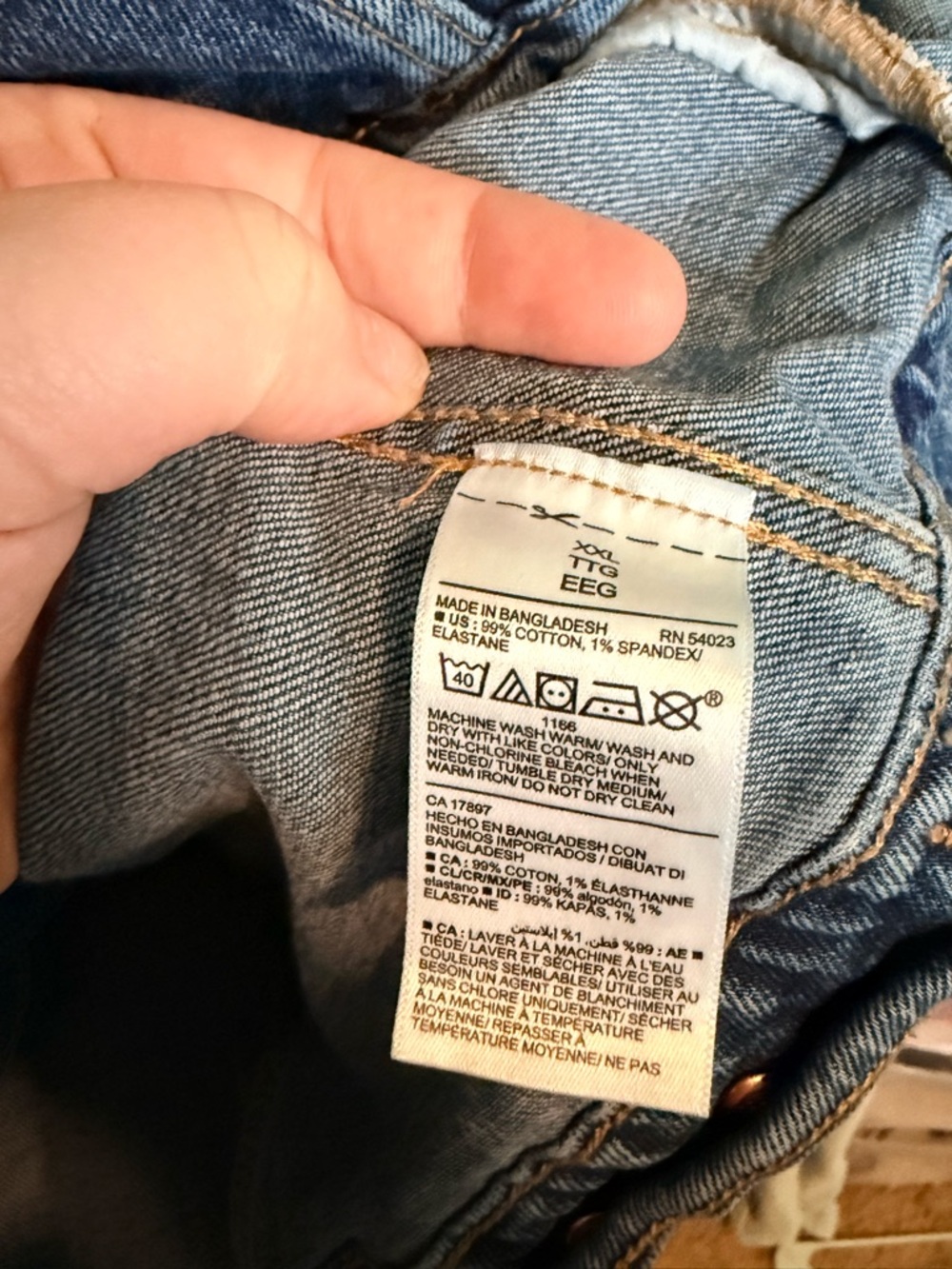 Old Navy Classic Medium Blue Denim Jacket - Picture 7 of 7